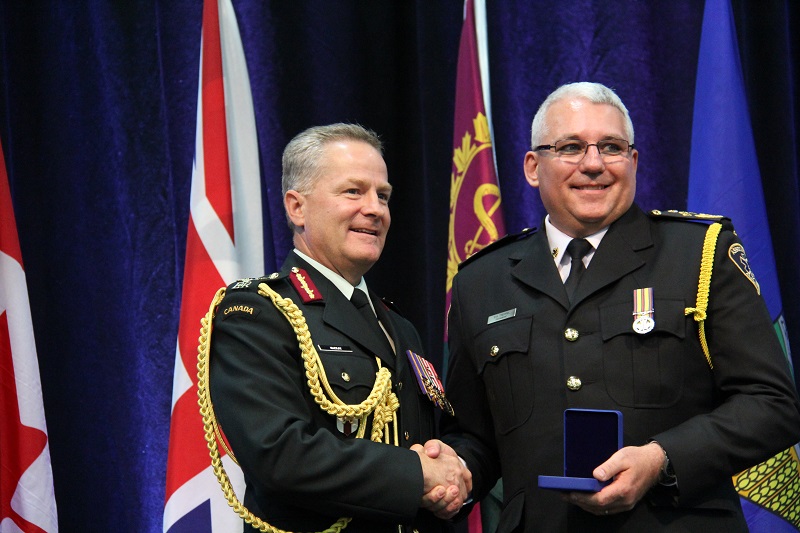 Dave Treppel receiving his award1 2015